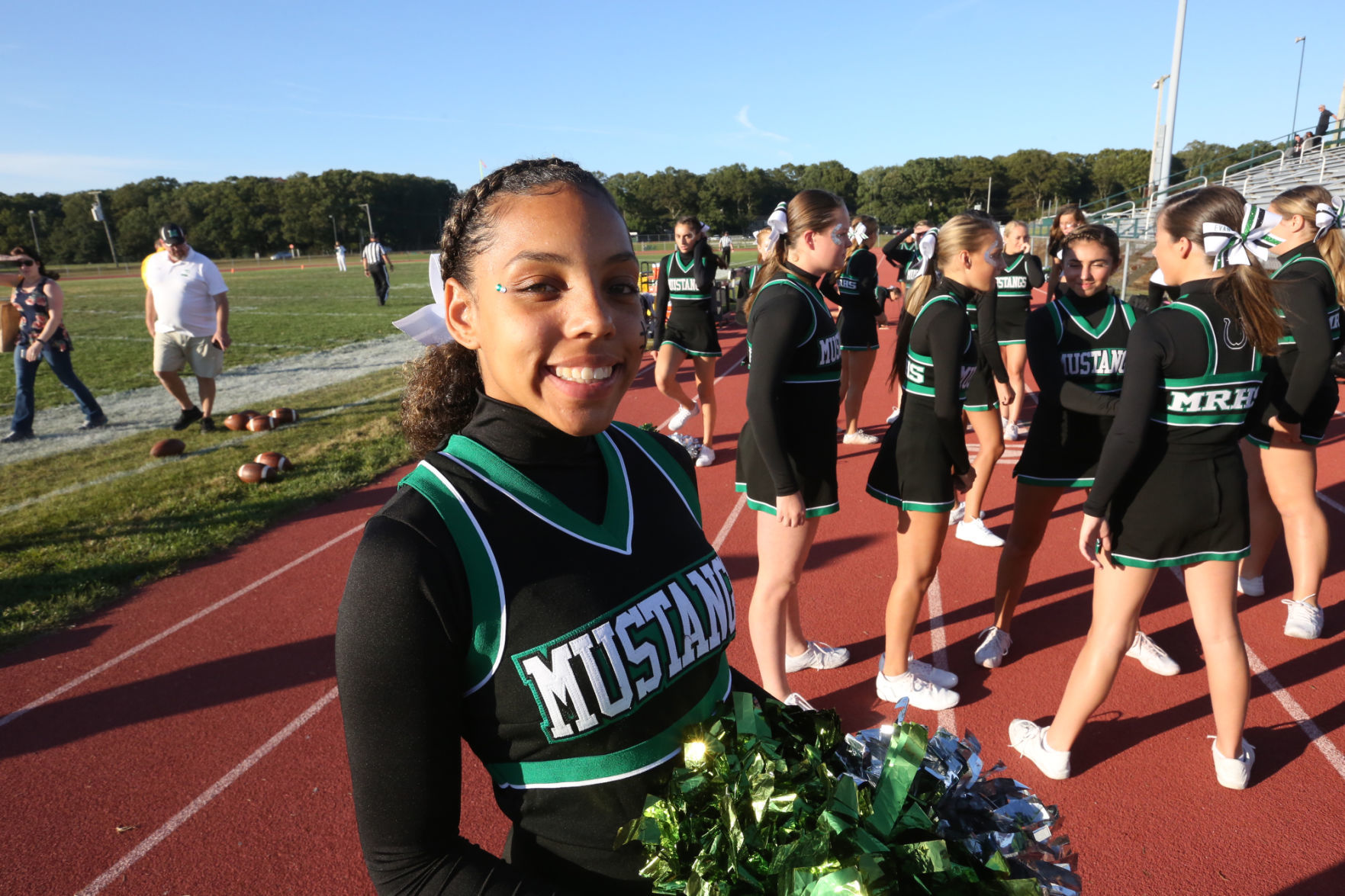 Mainland Cheerleaders